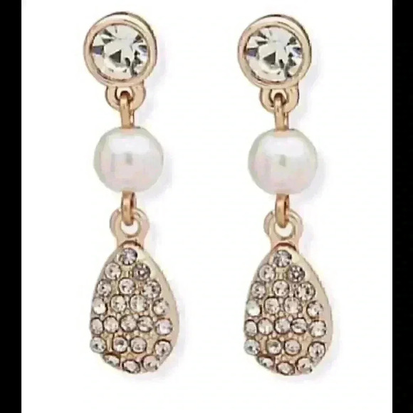 Anne Klein new Crystal and Pearl drop Earrings - Picture 1 of 1